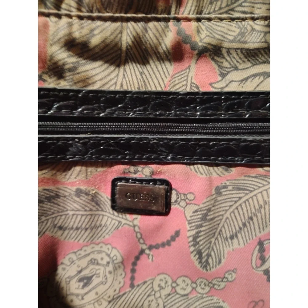Guess Structured Handbag Purse Black Croc Embossed Texture Sleek Girl Boss